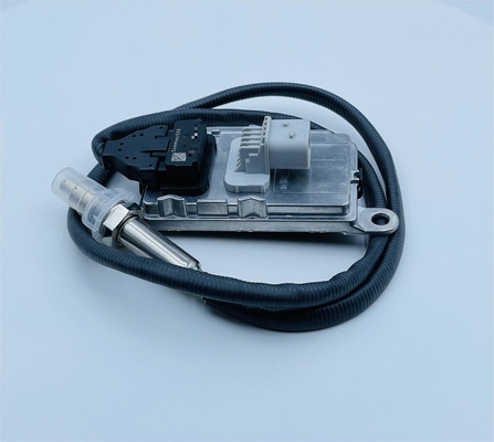 Cummins QSF OEM için 24V NOx Sensörü 4326867 5WK96754B 5WK96754C