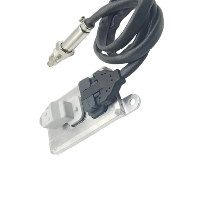 Mercedes Benz A0101539628 5WK9 6659C için 24V Azot Oksit Nox Sensörü