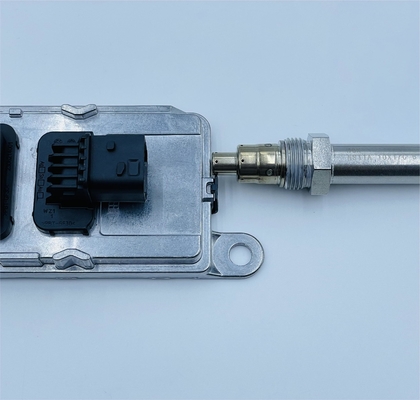 2236408 DAF XF Euro 6 OEM SNS0061F için Azot Oksit Nox Sensörü
