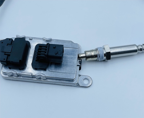 Cummins OEM 5WK96750 için 24V NOx Nitrojen Oksit Sensörü