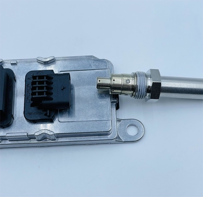Cummins OEM 5462436 A059B031 için 24V Azot Oksit Nox Sensörü
