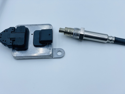 12V Nox Sensörü Mercedes Benz OEM 5WK96683F A0009053706 A0009055206 için
