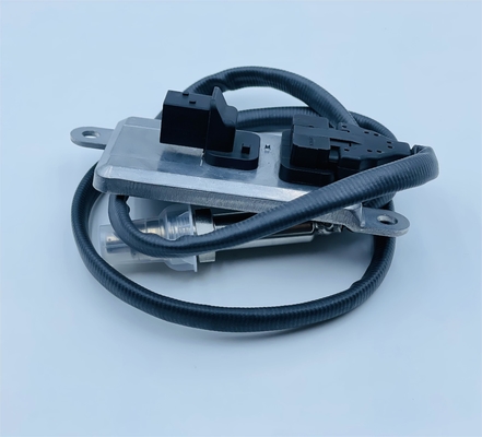 24v Nox Sensörü Mercedes Benz Kamyon OEM için A0101539328/001 5WK96652